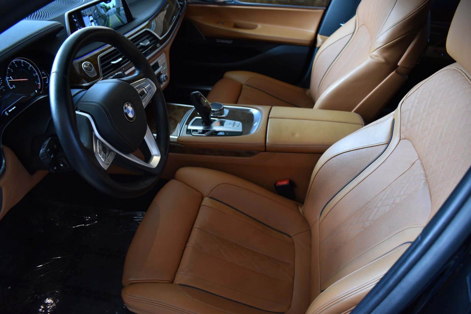 Used 2016 BMW 750i xDrive AWD/4WD image 31