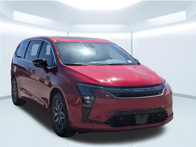New 2027 Chrysler Pacifica Limited FWD image 8