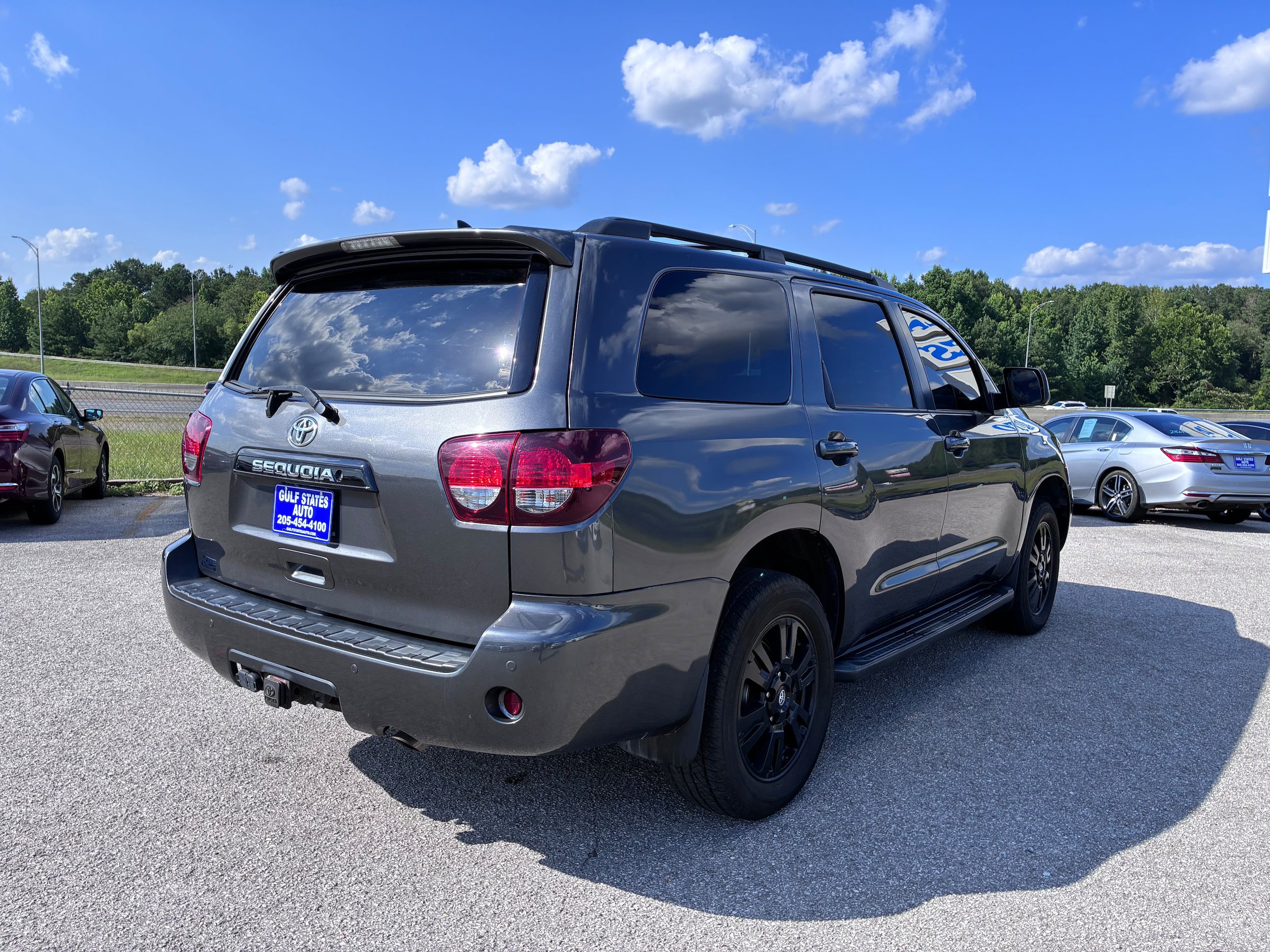 Used 2018 Toyota Sequoia TRD Sport AWD/4WD image 5