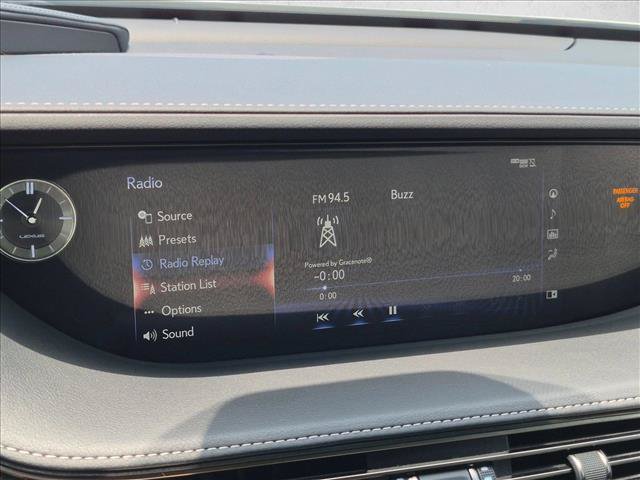 Used 2020 Lexus LS 500 w/ Accessory Package (Z2) RWD image 14