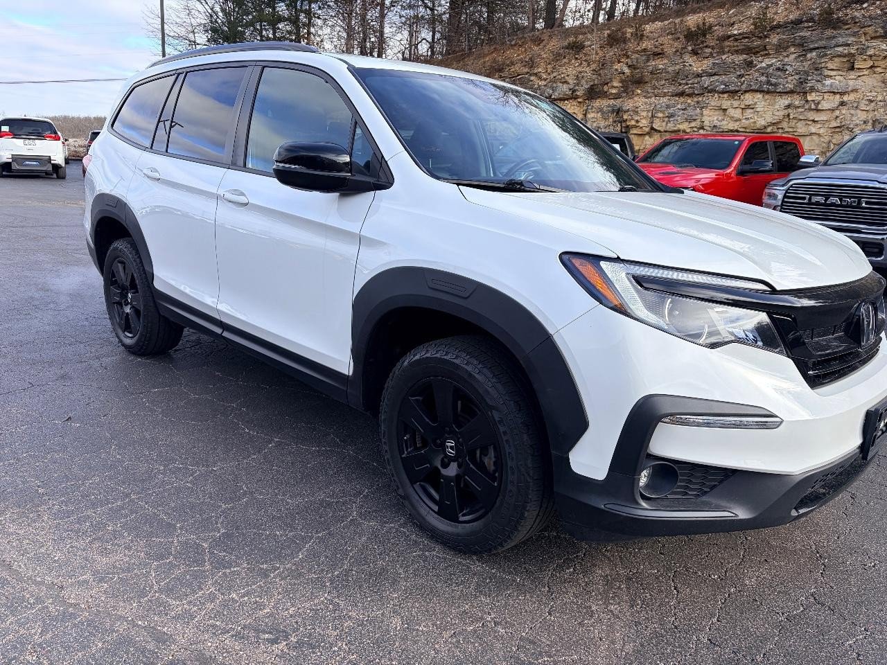 Used 2022 Honda Pilot TrailSport image 8