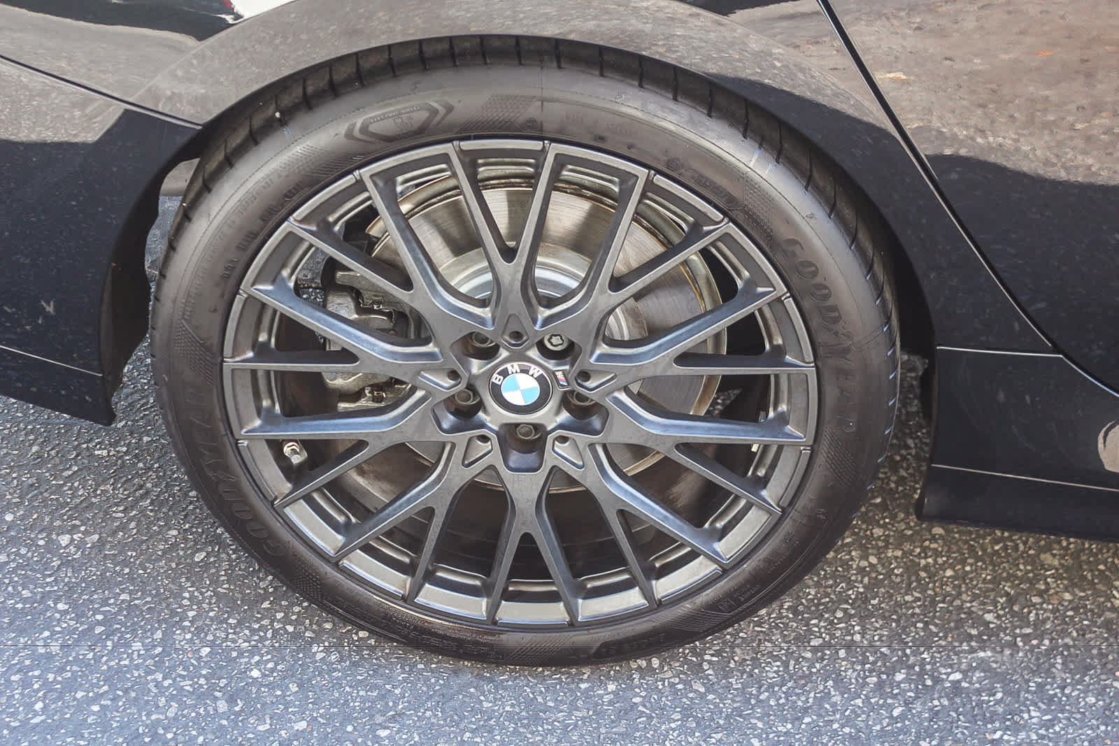 Used 2026 BMW M235i xDrive w/ M Performance Package AWD/4WD image 8