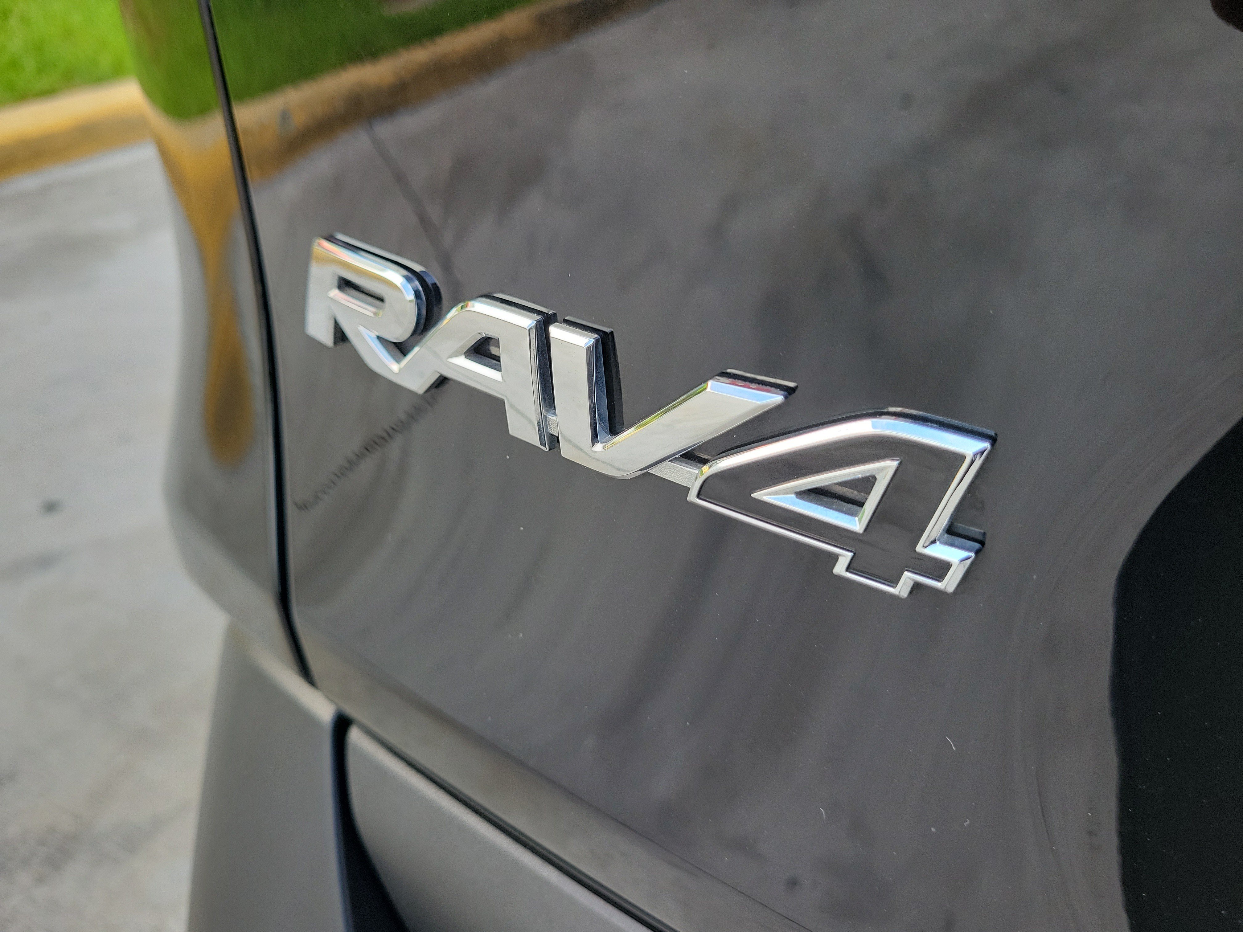 Certified 2024 Toyota RAV4 Limited w/ Advanced Technology Package FWD image 10