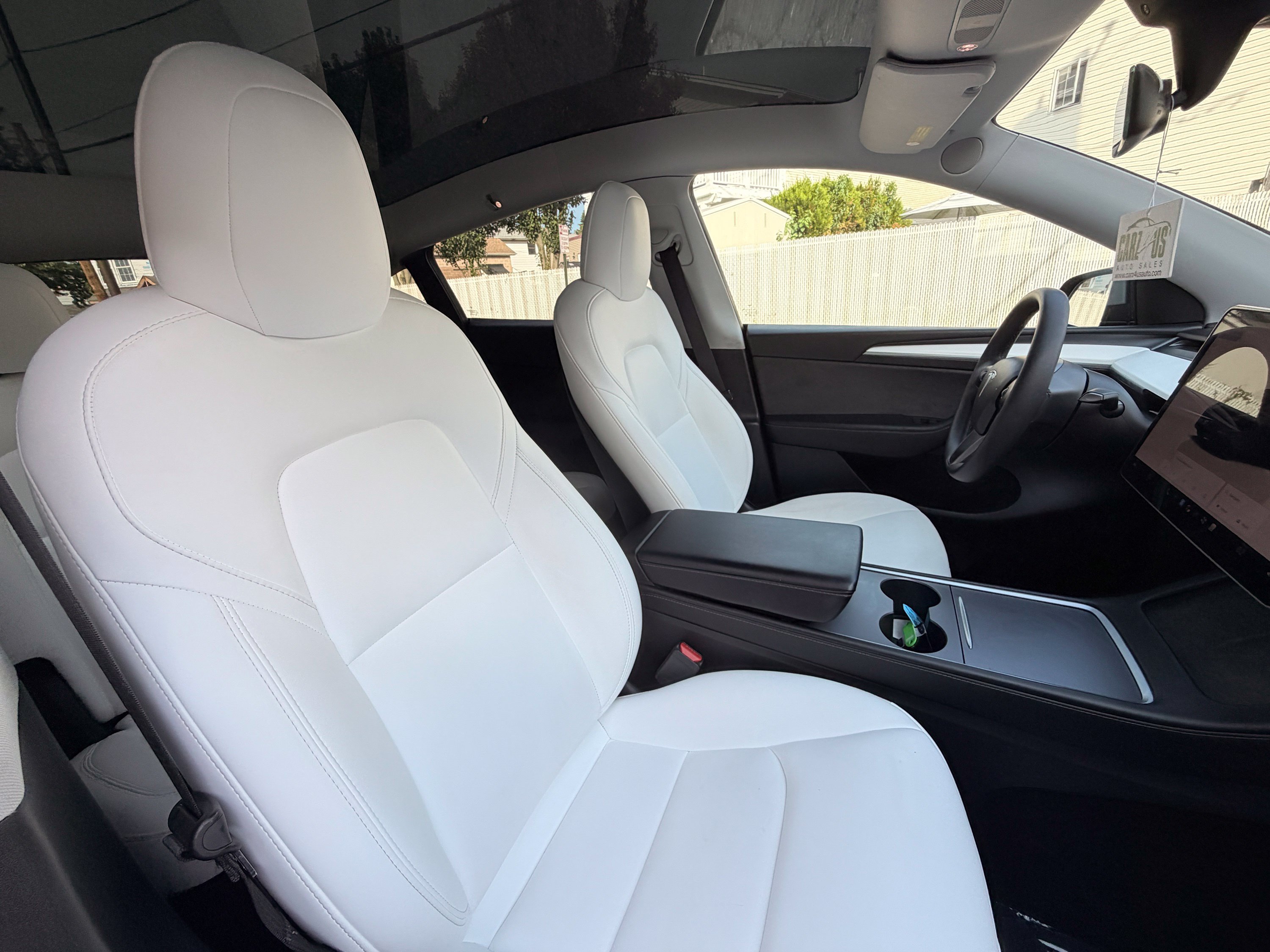 Used 2023 Tesla Model Y Performance AWD/4WD image 25