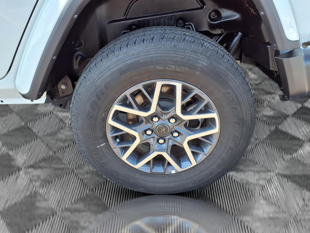 Used 2025 Jeep Wrangler Sahara image 20