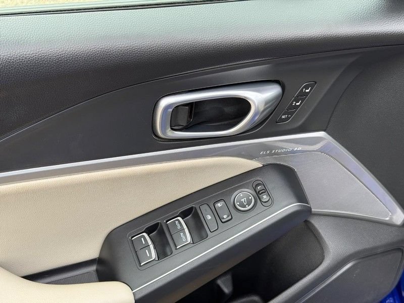 Used 2024 Acura Integra A-Spec w/ Technology Package FWD image 18