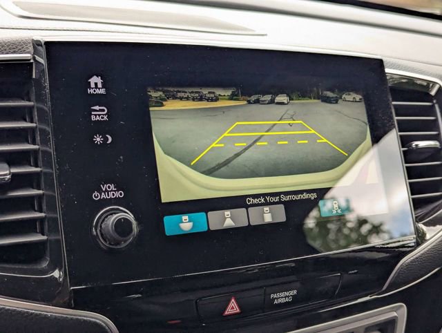Used 2019 Honda Pilot Touring image 23