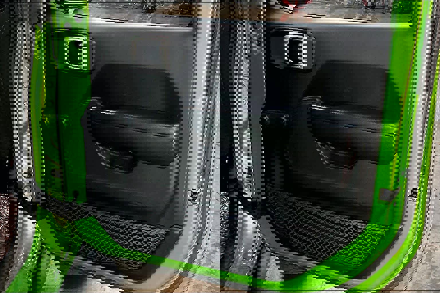 Used 2018 Jeep Wrangler Unlimited Sport image 26