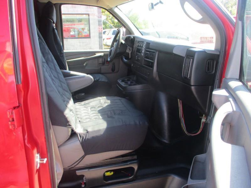 Used 2012 Chevrolet Express 1500 image 9