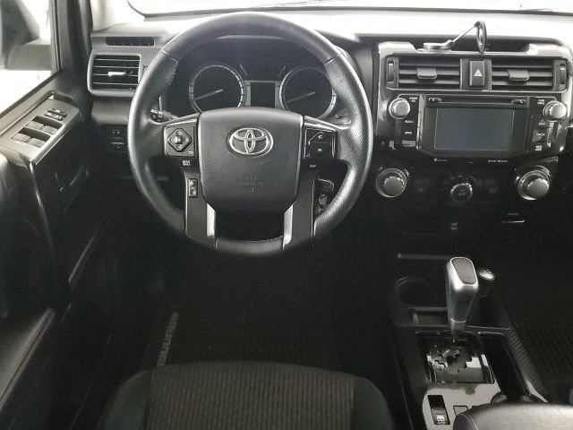 Used 2017 Toyota 4Runner TRD Off-Road AWD/4WD image 16