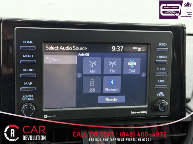 Used 2022 Toyota RAV4 SE w/ Convenience Package image 22