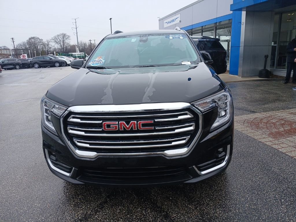 Certified 2024 GMC Terrain SLT image 4