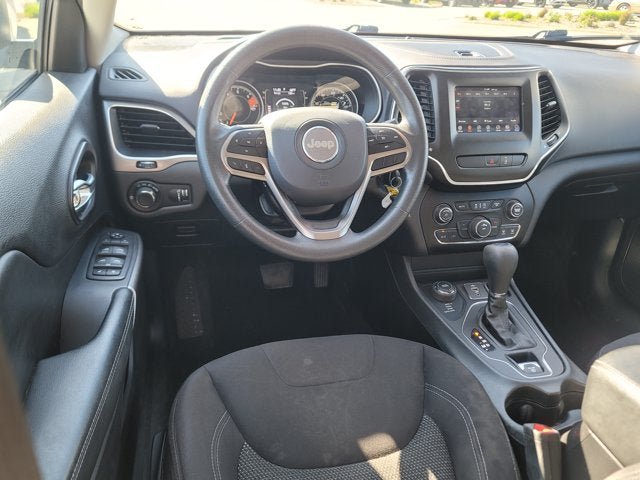 Used 2021 Jeep Cherokee Latitude AWD/4WD image 15