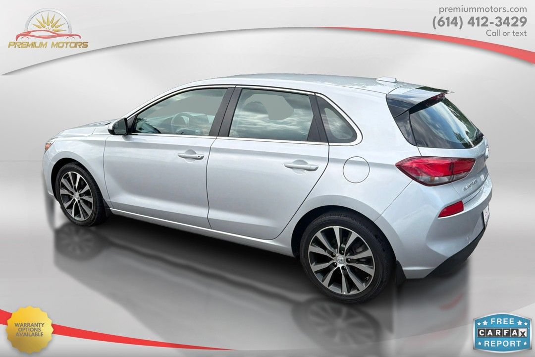 Used 2018 Hyundai Elantra GT FWD image 3