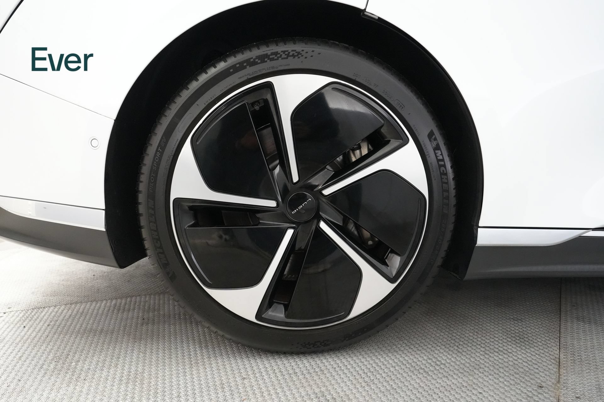 Used 2023 Lucid Air Pure AWD/4WD image 22