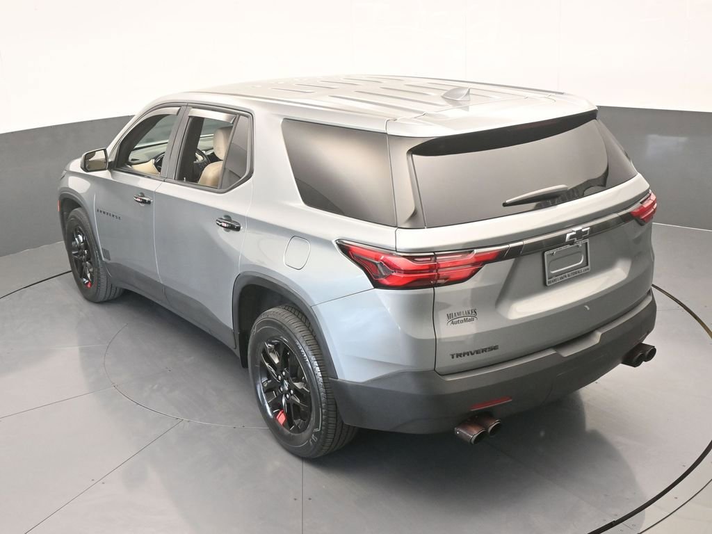 Used 2023 Chevrolet Traverse LS image 47