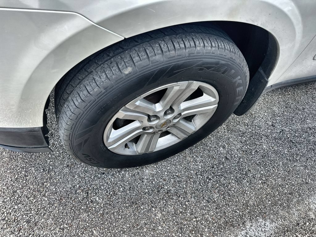 Used 2013 Chevrolet Traverse LT AWD/4WD image 2