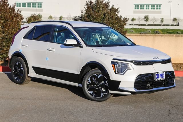 New 2026 Kia Niro Wind FWD image 2