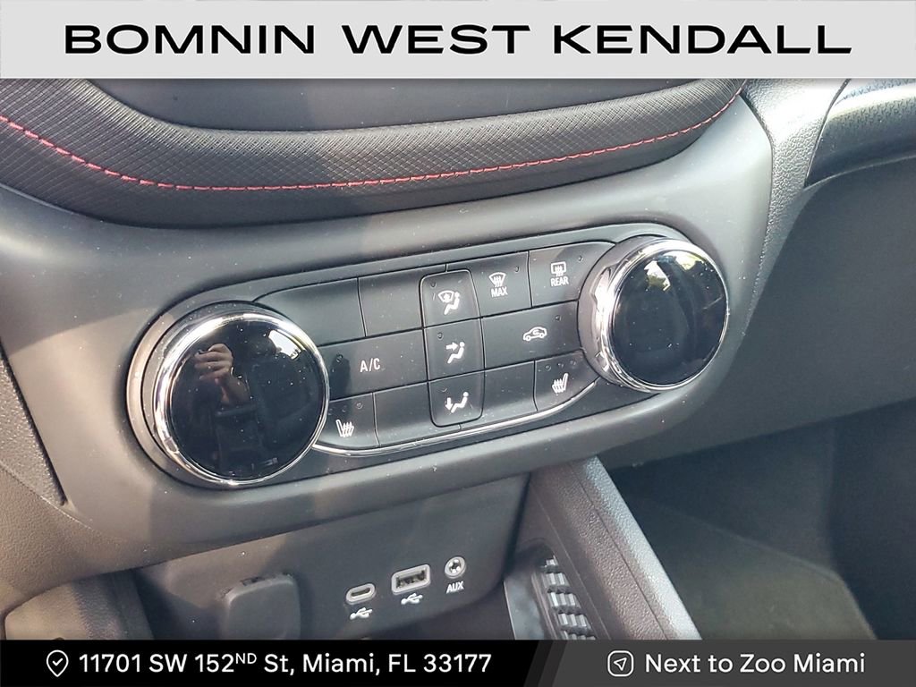 Used 2022 Chevrolet TrailBlazer RS image 23