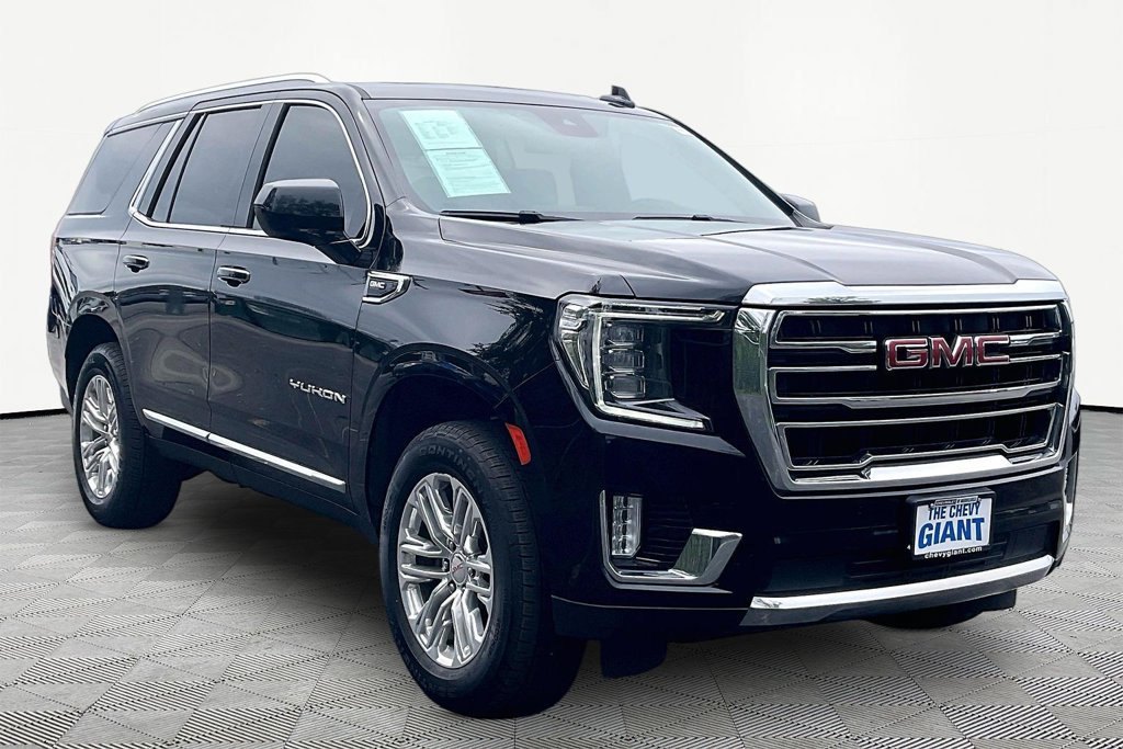Used 2023 GMC Yukon SLT AWD/4WD image 3