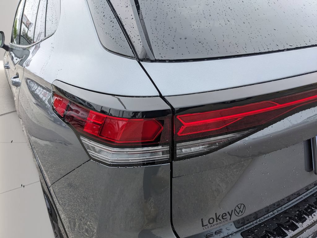 New 2026 Volkswagen Tiguan SE R-Line AWD/4WD image 15