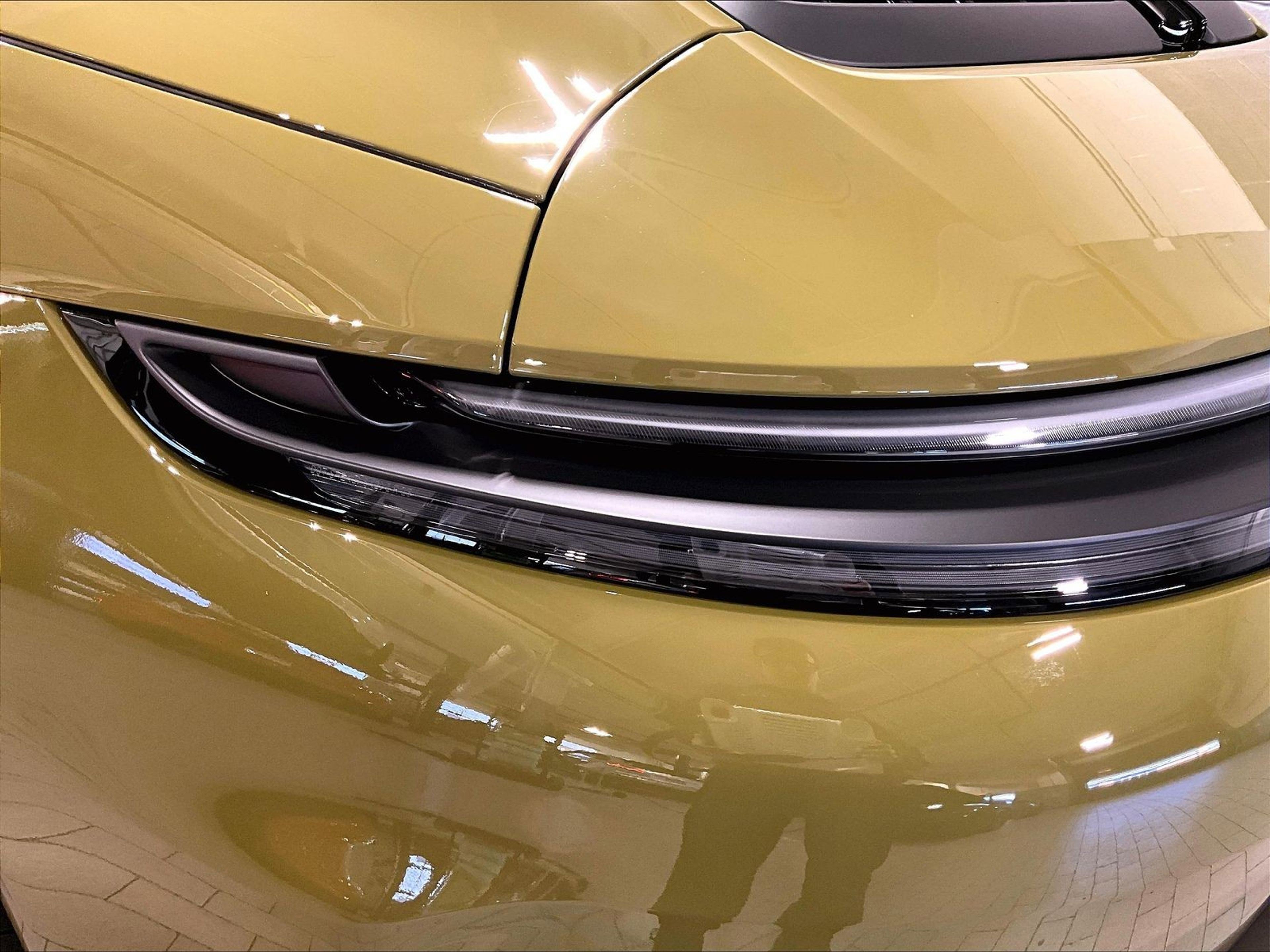 New 2026 Porsche 911 GTS image 24