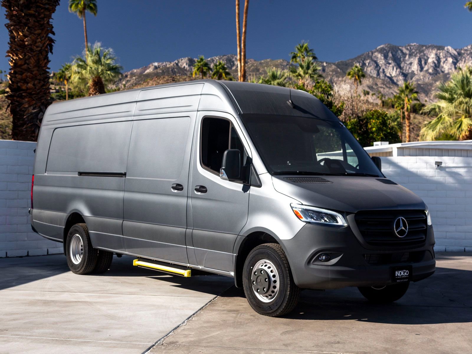 New 2025 Mercedes-Benz Sprinter 4500 image 2