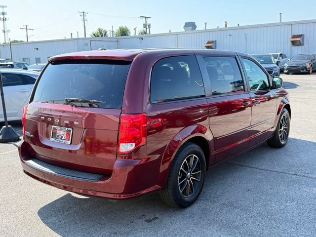 Used 2017 Dodge Grand Caravan SE FWD image 13