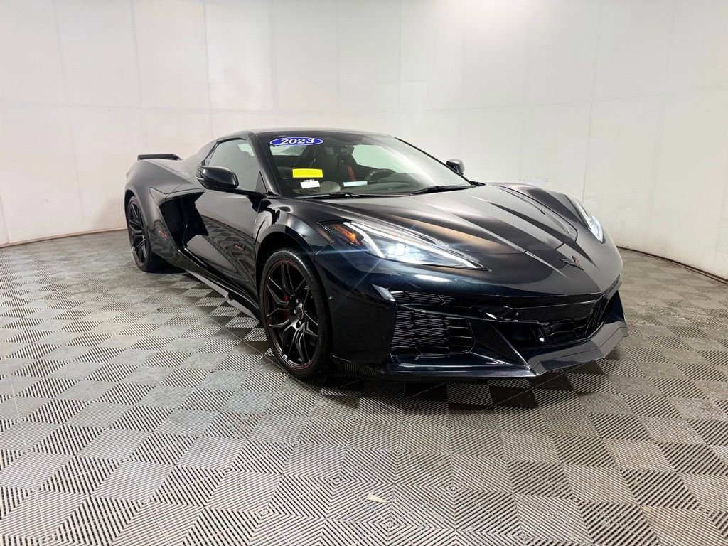 Used 2023 Chevrolet Corvette Z06 image 11