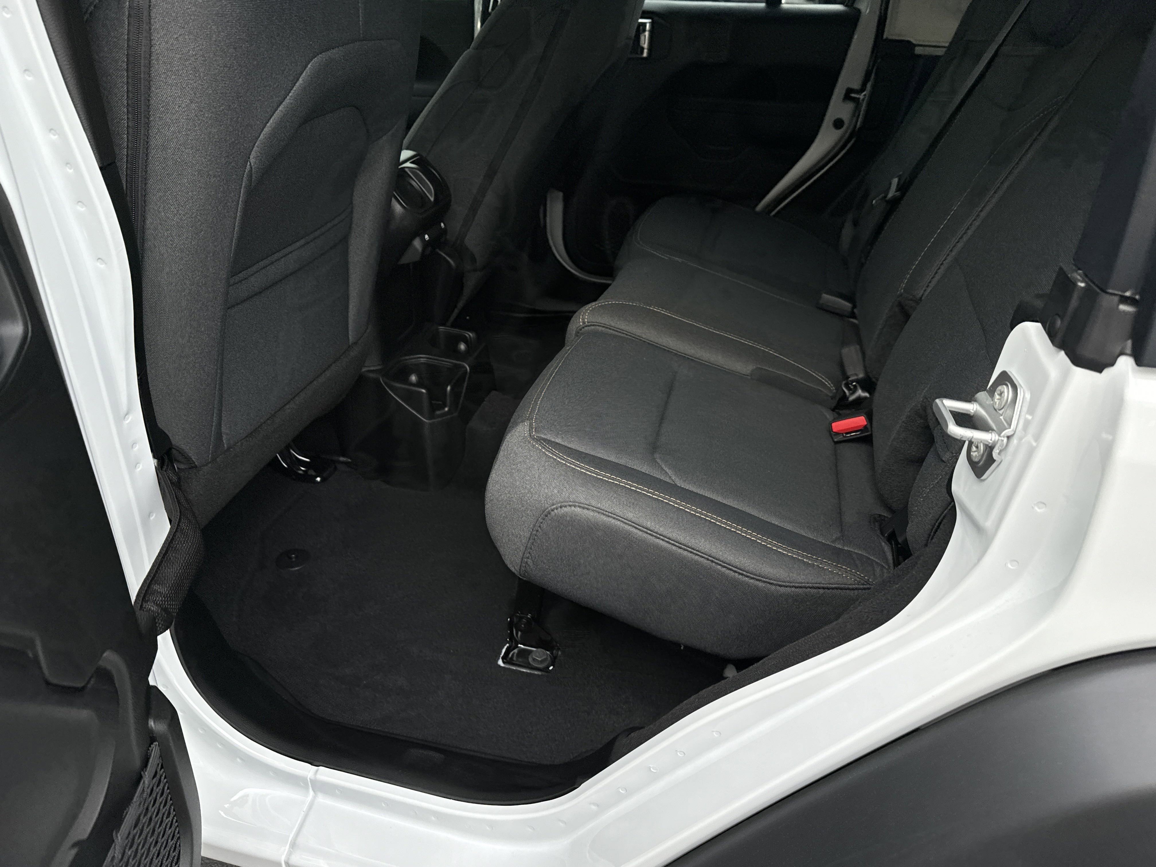 New 2025 Jeep Wrangler Sport S image 24