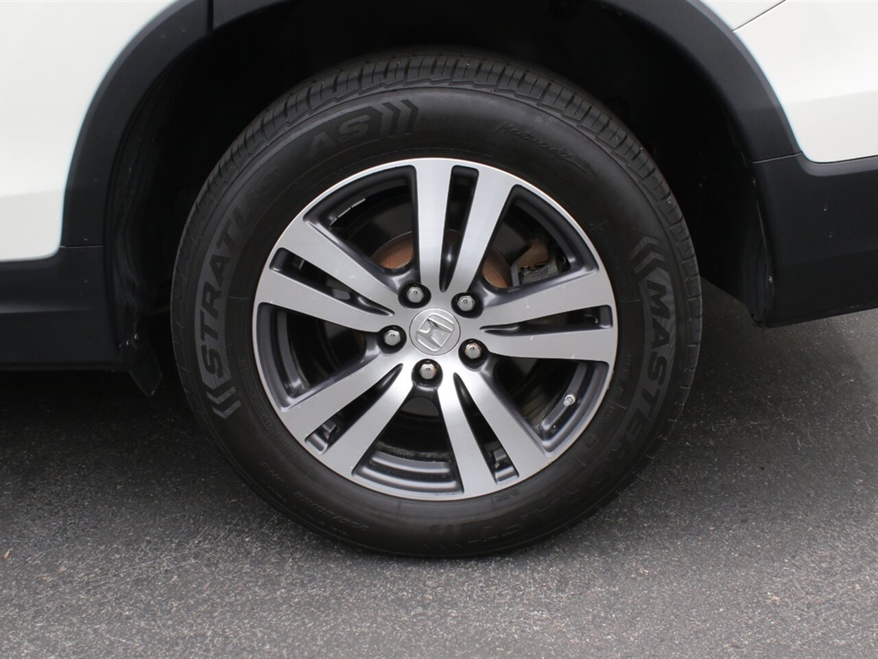 Used 2018 Honda Pilot Elite image 43