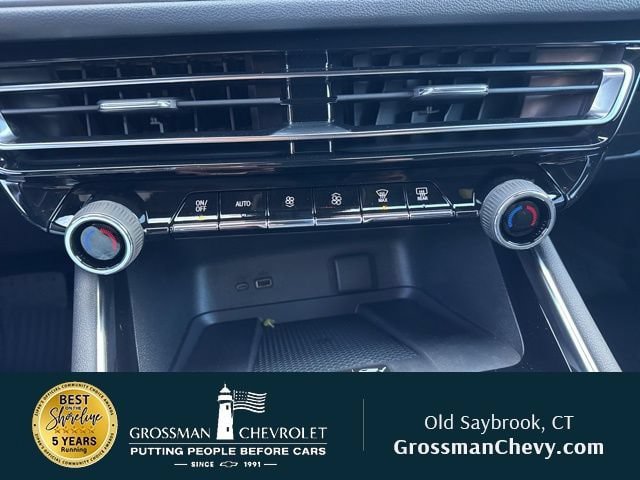 New 2026 Chevrolet Traverse LT w/ Driver Confidence Package FWD image 10