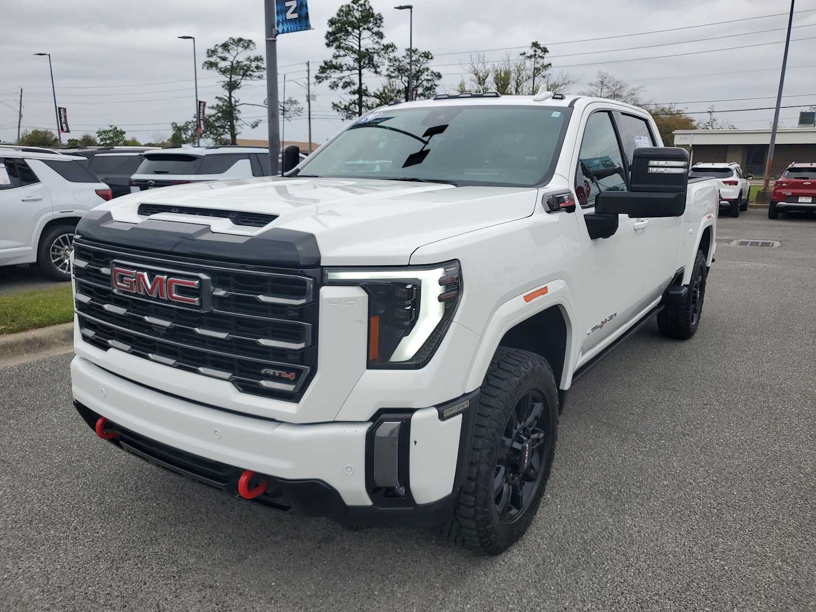 Used 2024 GMC Sierra 2500 AT4 w/ AT4 Premium Plus Package AWD/4WD image 1