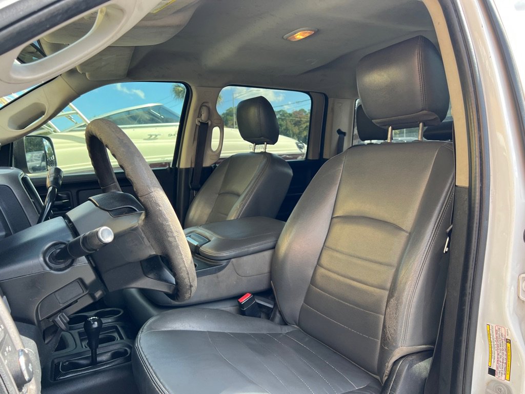 Used 2017 RAM 3500 Tradesman w/ Chrome Appearance Group image 28