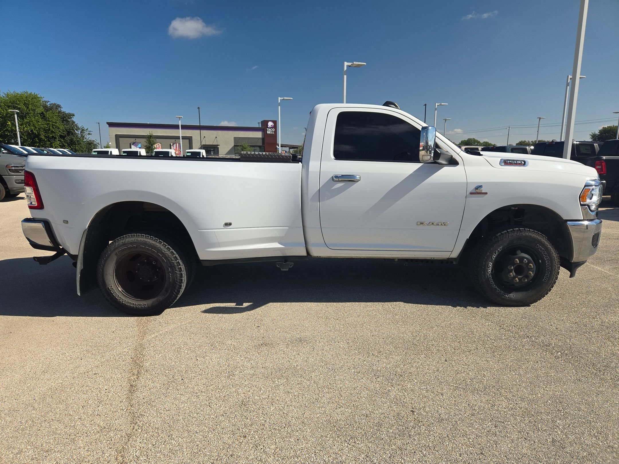 Used 2022 RAM 3500 Tradesman AWD/4WD image 2