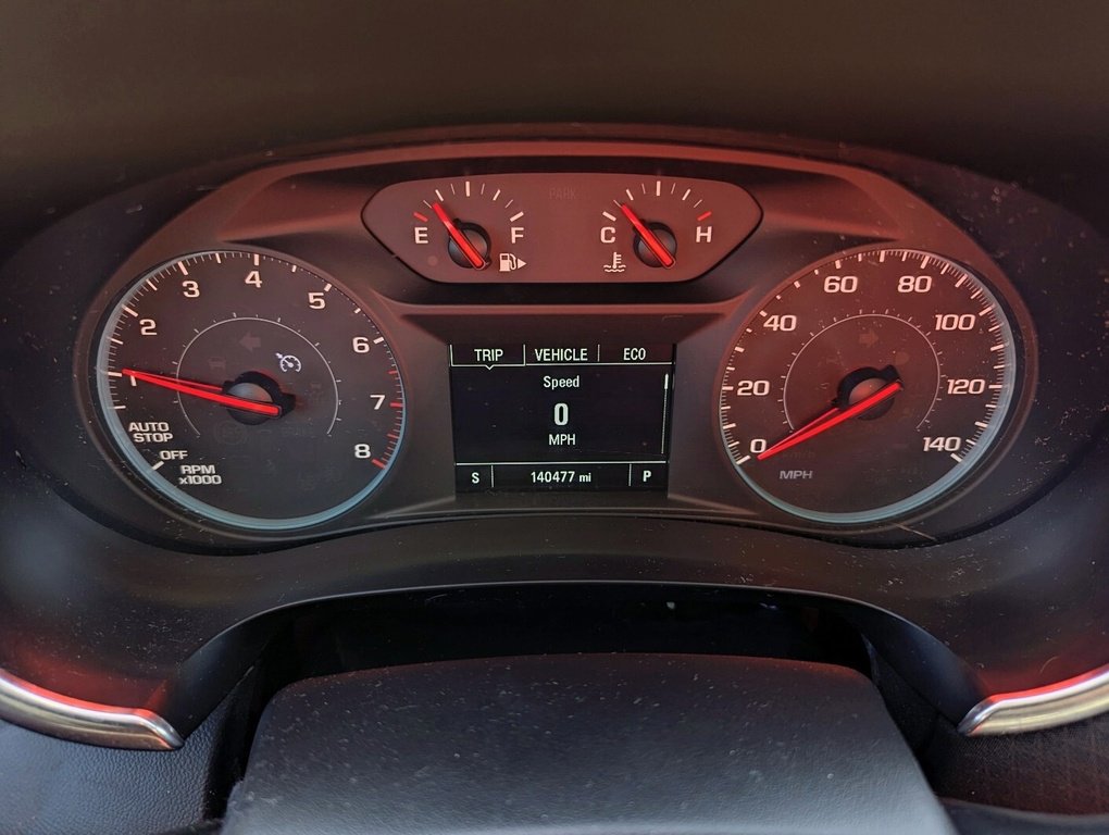 Used 2020 Chevrolet Malibu LT image 2