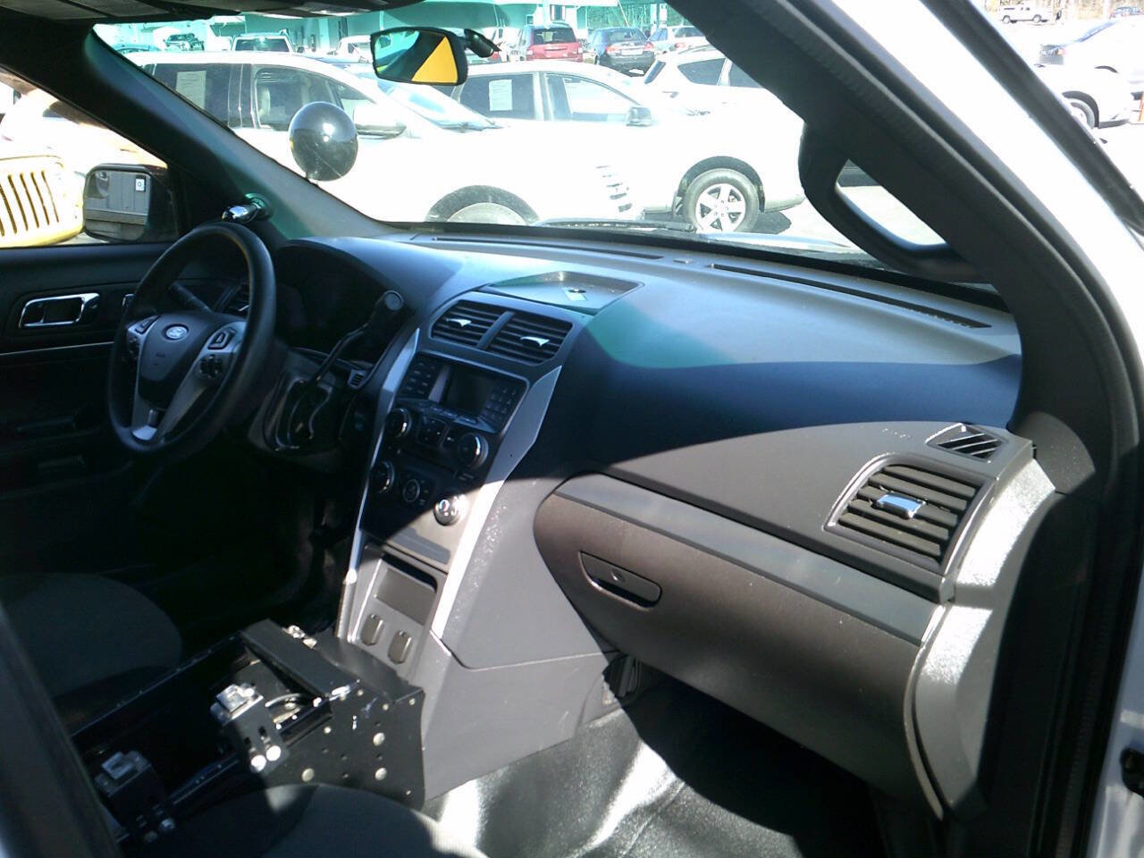 Used 2013 Ford Explorer 4WD Police Interceptor image 10