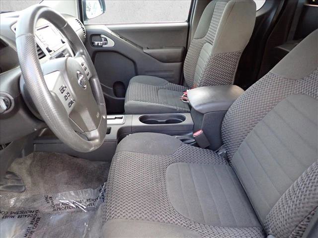 Used 2018 Nissan Frontier SV image 10