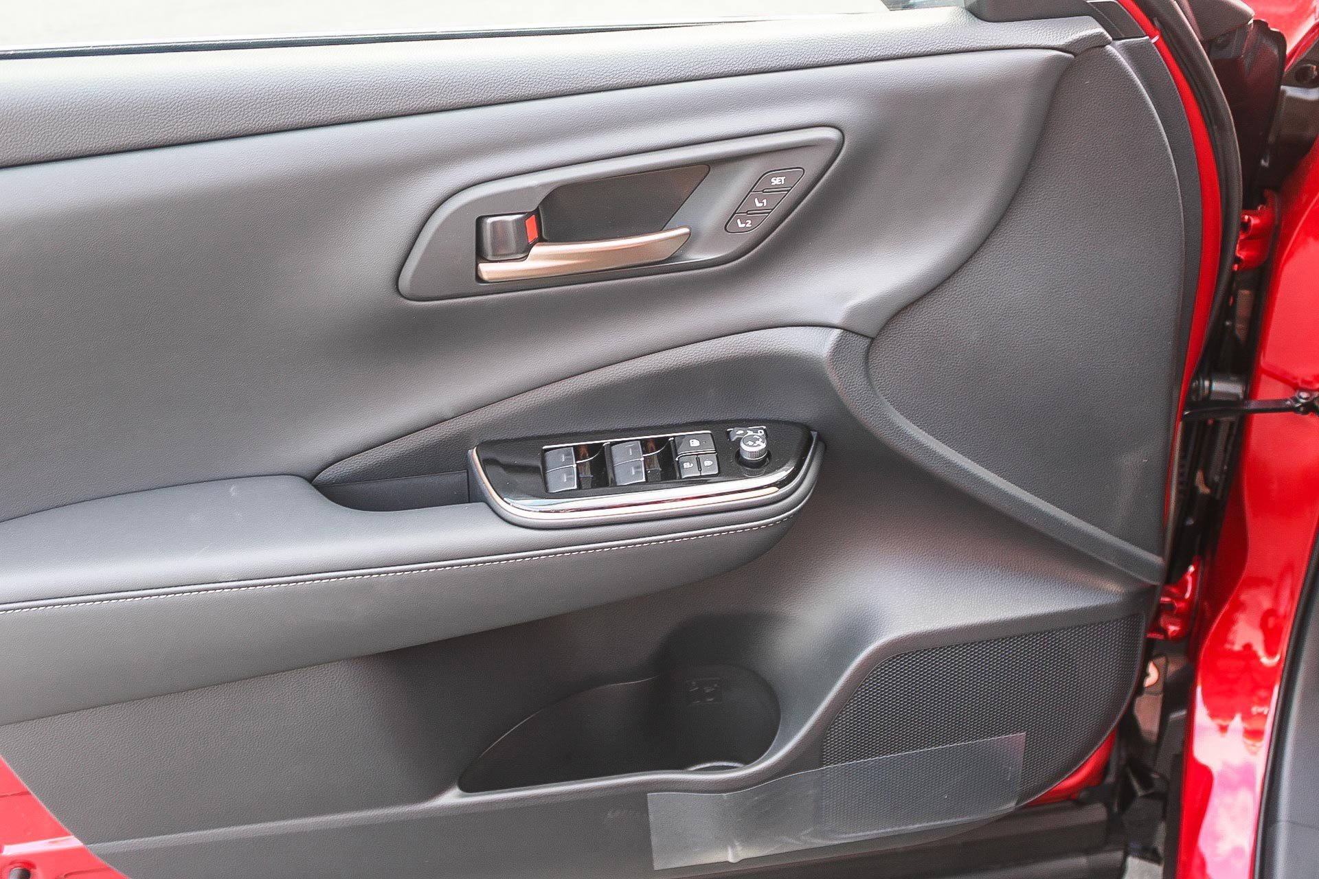 New 2025 Toyota Crown Signia Limited image 22