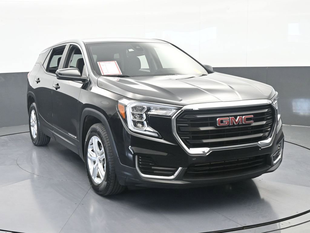 Used 2023 GMC Terrain SLE image 9