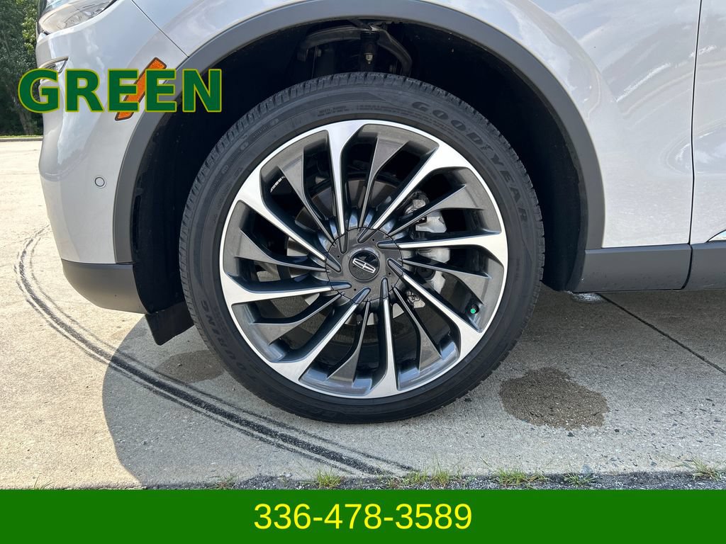 Certified 2023 Lincoln Aviator Reserve w/ Equipment Group 201A AWD/4WD image 16