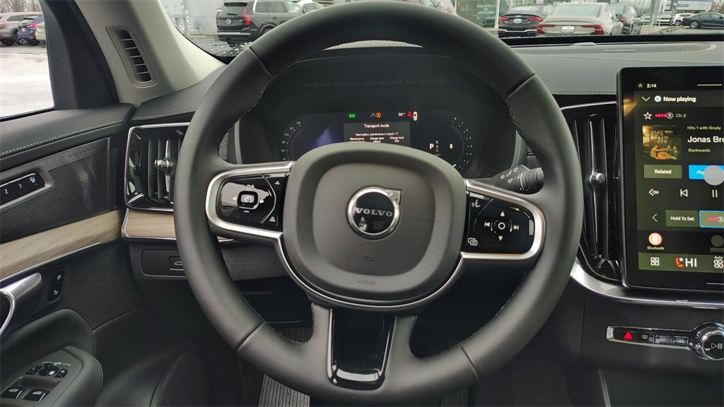 New 2026 Volvo XC90 B6 Plus image 13