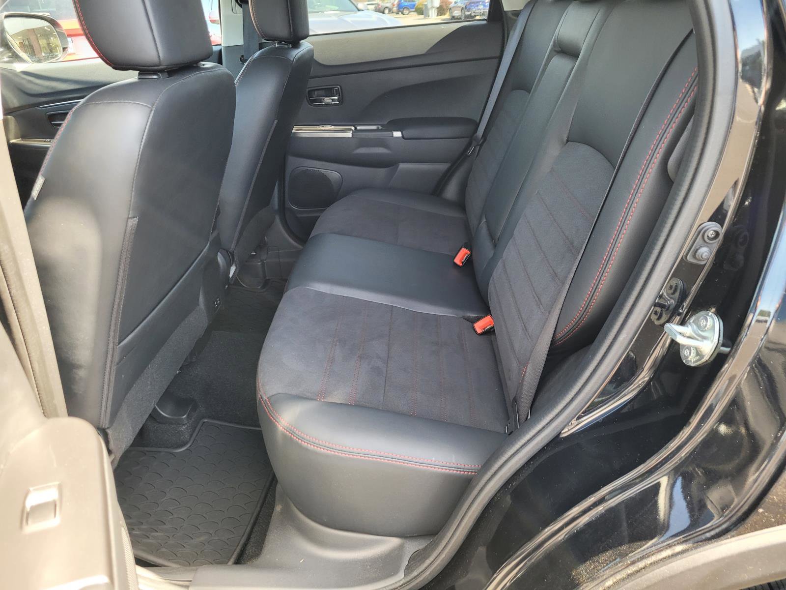 Used 2022 Mitsubishi Outlander Sport SE AWD/4WD image 13