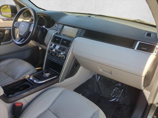 Used 2016 Land Rover Discovery Sport HSE AWD/4WD image 26