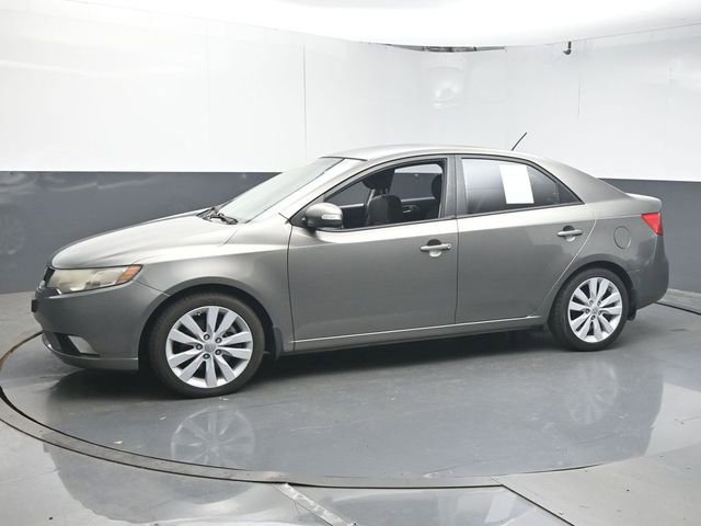 Used 2010 Kia Forte SX FWD image 4