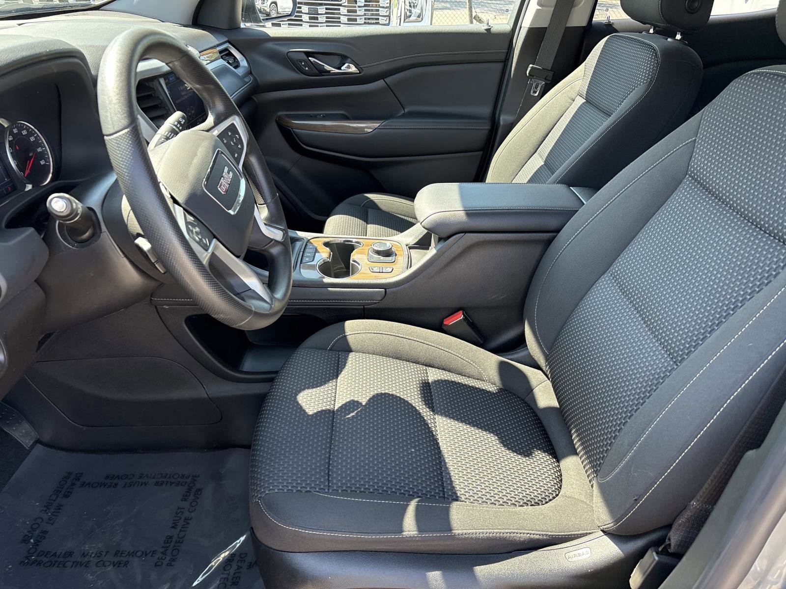 Certified 2023 GMC Acadia SLE w/ Driver Convenience Package image 14