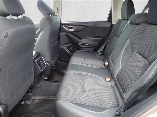 Used 2024 Subaru Forester Premium AWD/4WD image 9