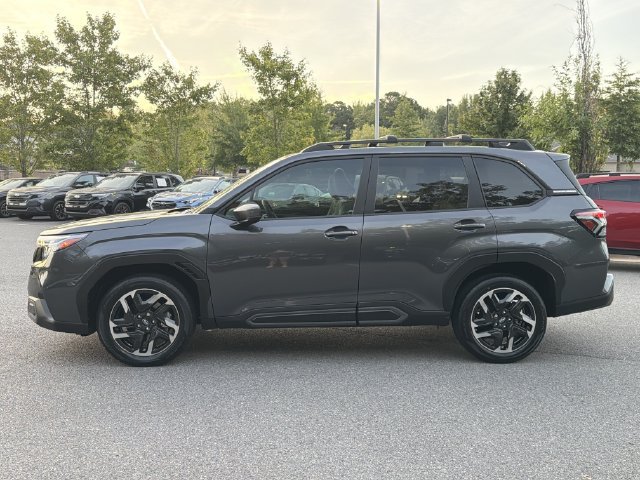 Used 2025 Subaru Forester Limited w/ Popular Package #2 AWD/4WD image 6