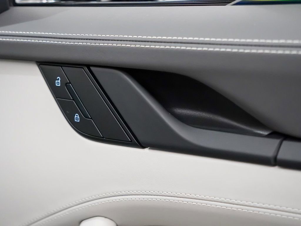 Certified 2026 Porsche 911 Carrera GTS image 15