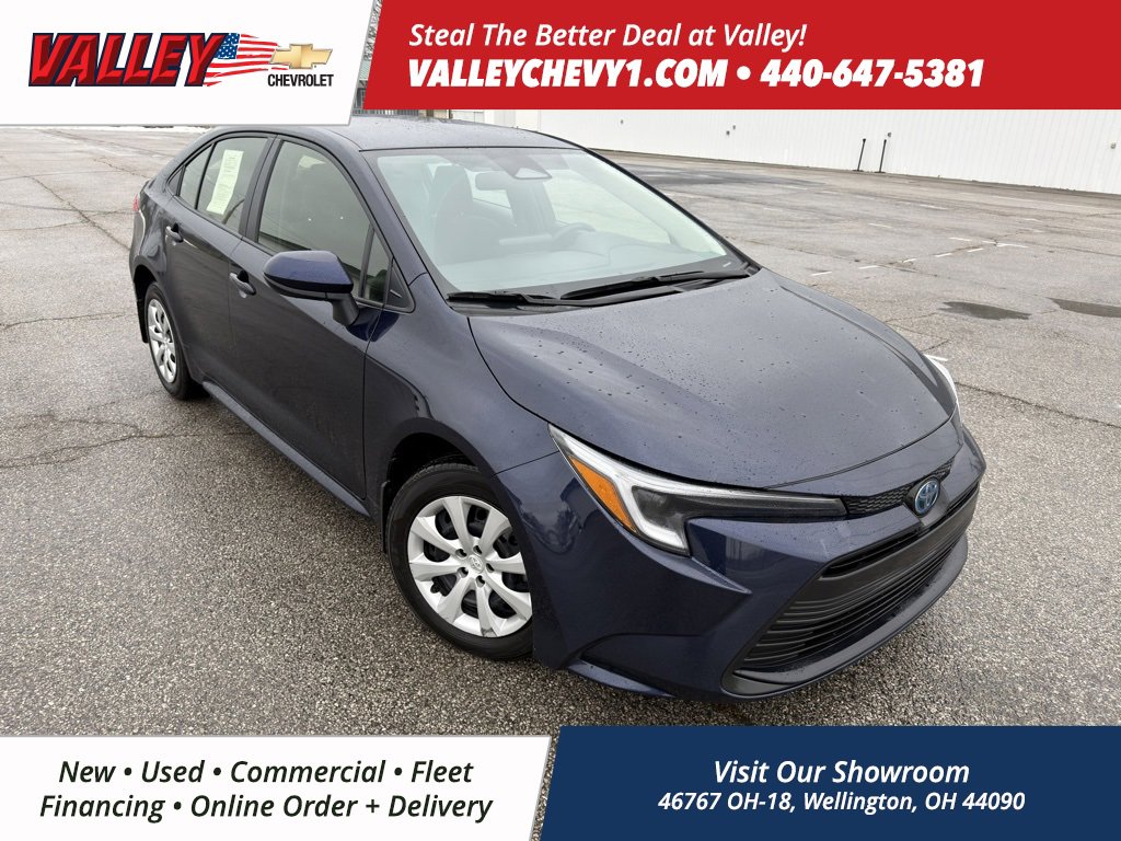 Used 2025 Toyota Corolla LE